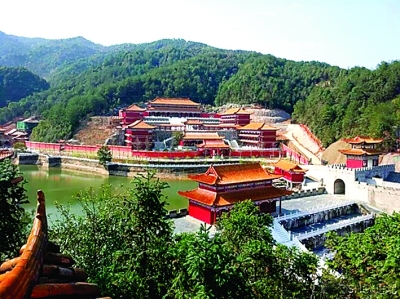 在校园美化上如何提升学校的文化品位！
